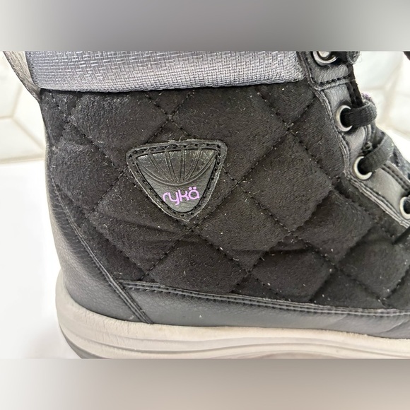 Ryka Aurora Women's Quilted High-Top Black Ankle Booties Size 7 - Picture 5 of 15
